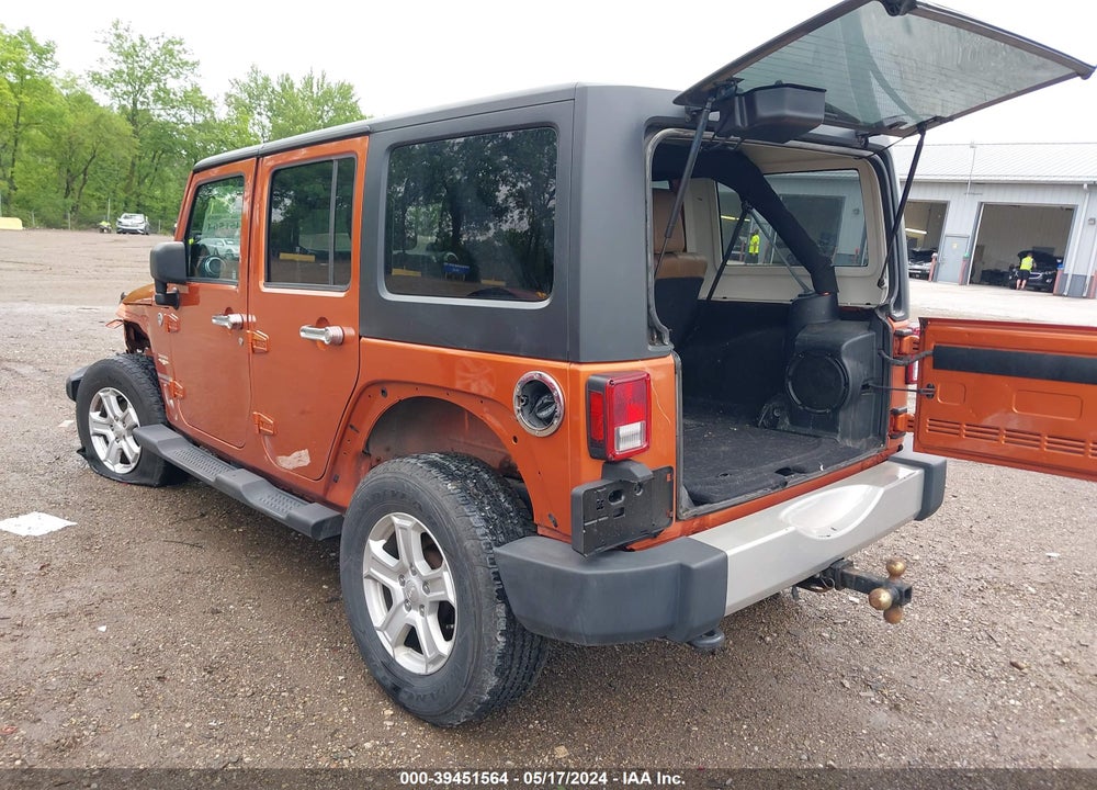 2011 JEEP WRANGLER UNLIMITED SAHARA VIN: 1J4HA5H13BL616765