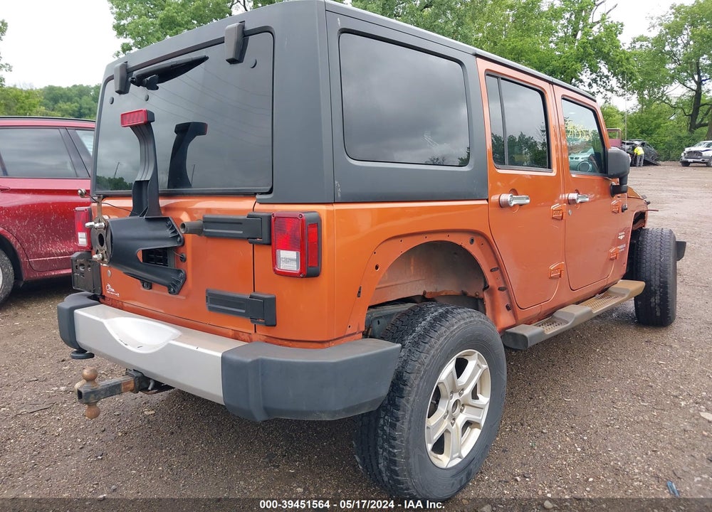 2011 JEEP WRANGLER UNLIMITED SAHARA VIN: 1J4HA5H13BL616765
