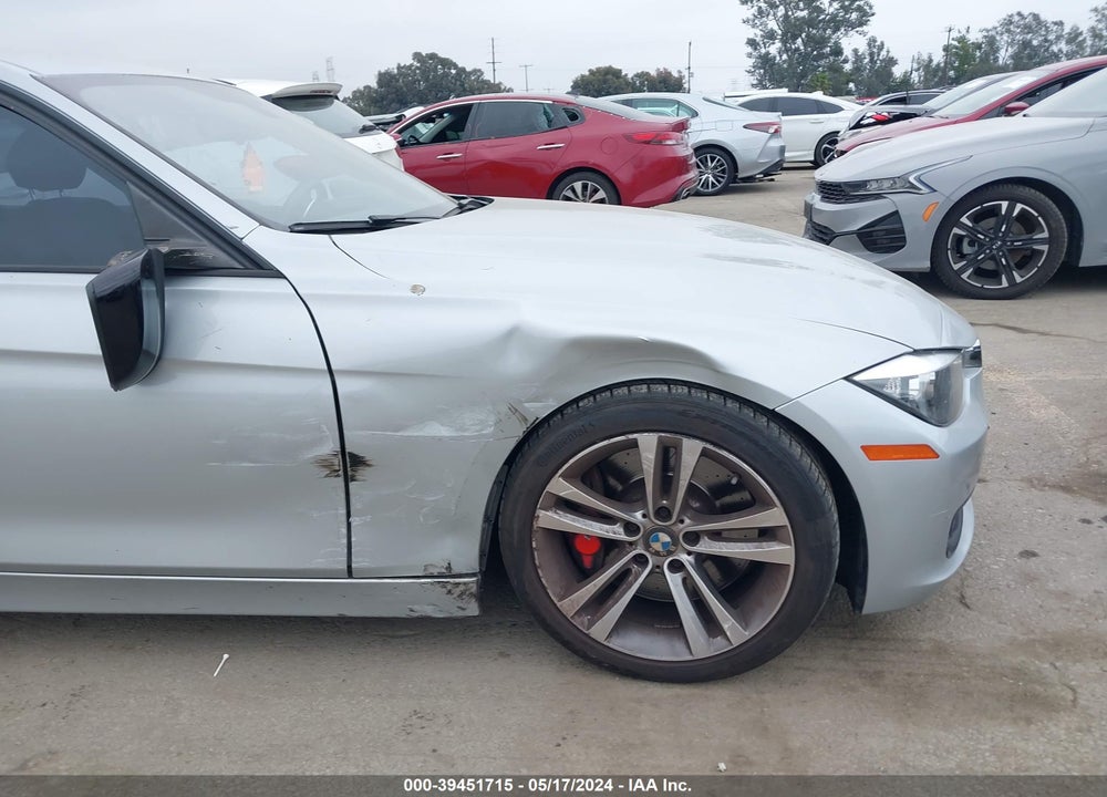 2012 BMW 328I VIN: WBA3A5C53CF258526