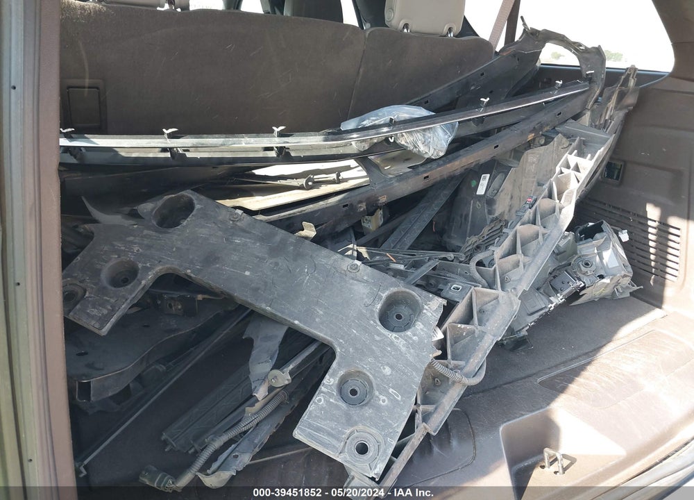 2021 CHEVROLET SUBURBAN 2WD LT VIN: 1GNSCCKD6MR269016