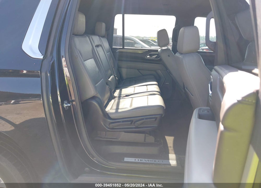 2021 CHEVROLET SUBURBAN 2WD LT VIN: 1GNSCCKD6MR269016