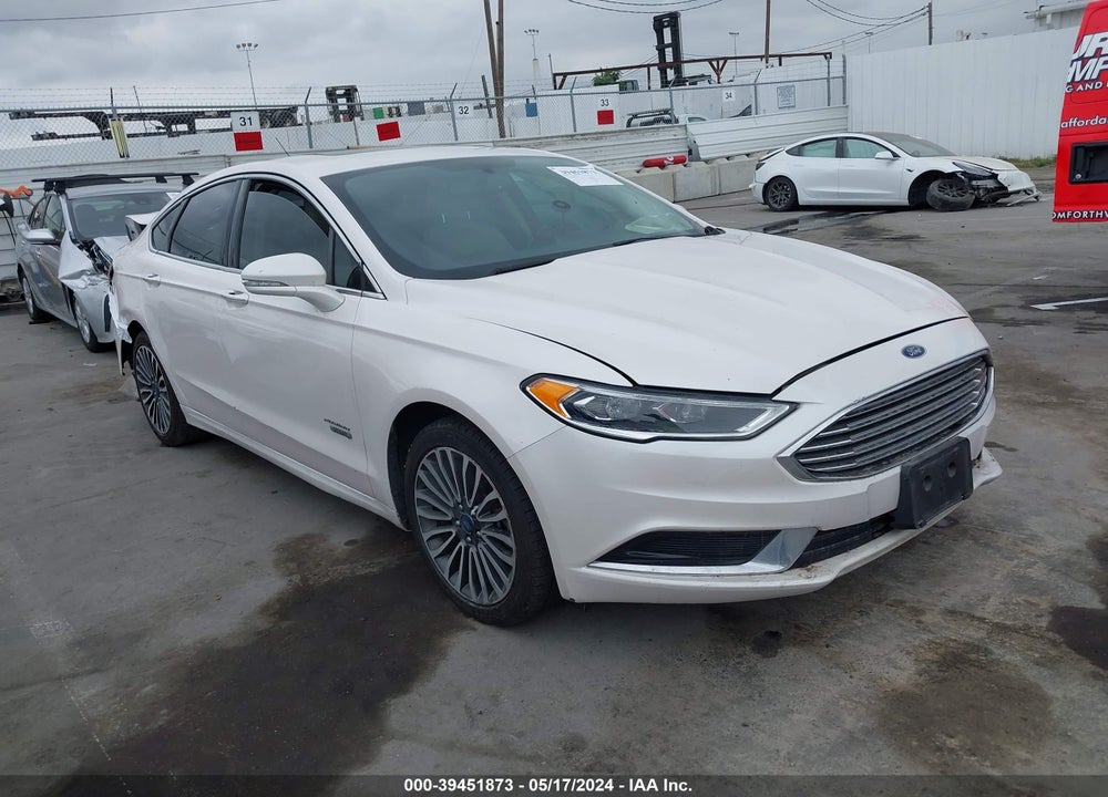 2018 FORD FUSION ENERGI SE LUXURY VIN: 3FA6P0PU8JR204518