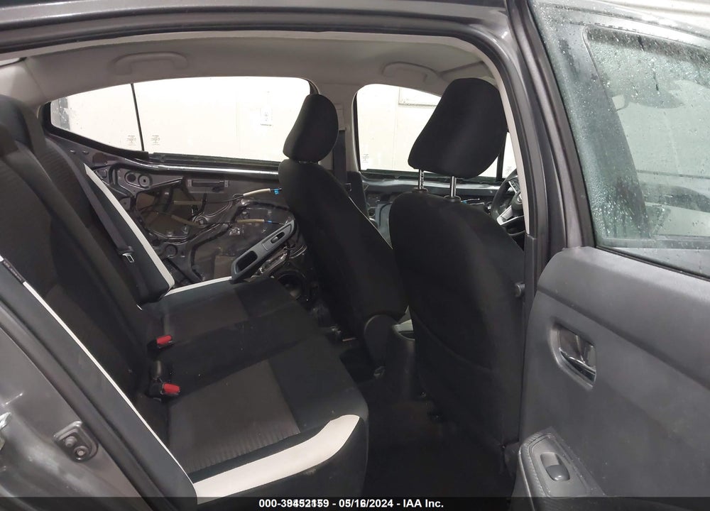 2021 NISSAN VERSA SV XTRONIC CVT VIN: 3N1CN8EV6ML876357