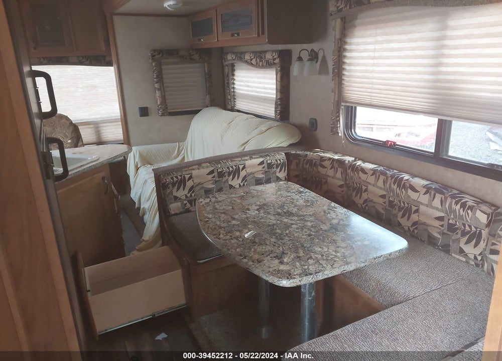 2014 AUGUSTA RV FLEX 29RL VIN: 1A9A1TH25EA910368