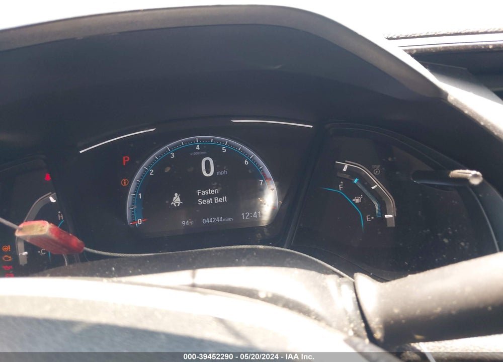 2019 HONDA CIVIC LX VIN: 19XFC2F66KE050744