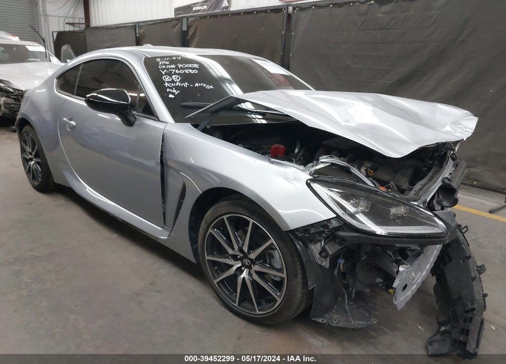 2023 TOYOTA GR86 VIN: JF1ZNBB1XP9760880