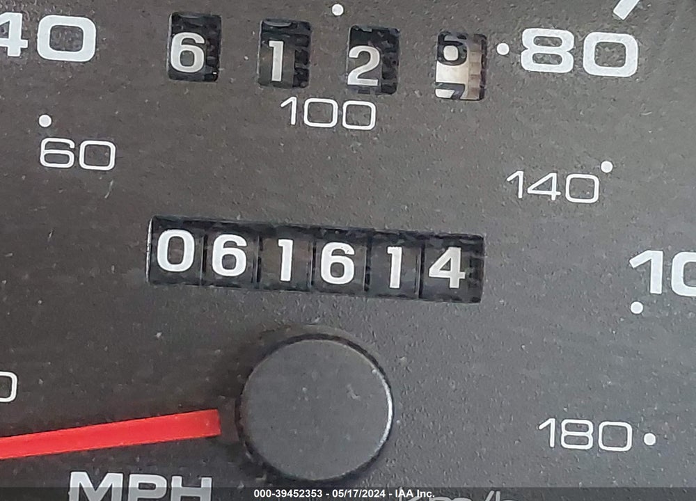 2001 FORD TAURUS SE VIN: 1FAFP53U61A188316