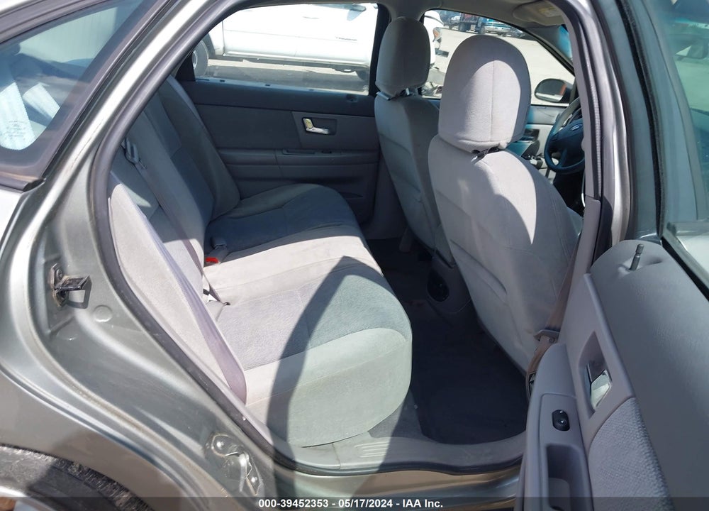 2001 FORD TAURUS SE VIN: 1FAFP53U61A188316