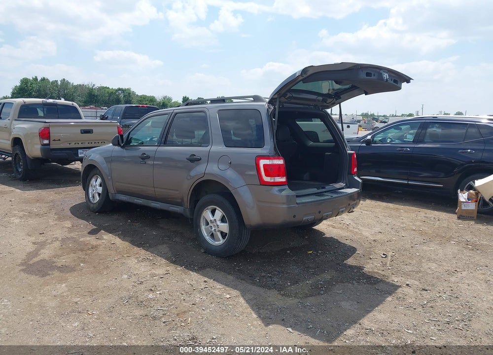 2011 FORD ESCAPE XLT VIN: 1FMCU0DG7BKA27319