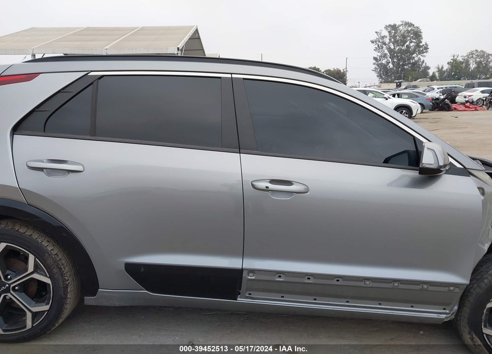 2023 KIA NIRO EX TOURING VIN: KNDCR3LE1P5031489