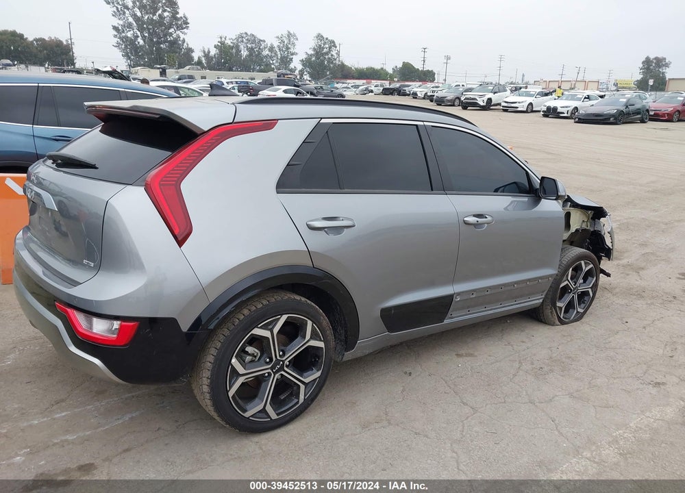 2023 KIA NIRO EX TOURING VIN: KNDCR3LE1P5031489
