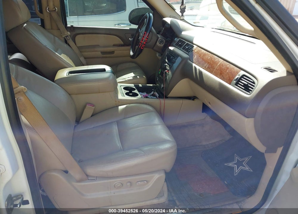 2008 GMC YUKON XL 1500 SLT VIN: 1GKFC16JX8R231247