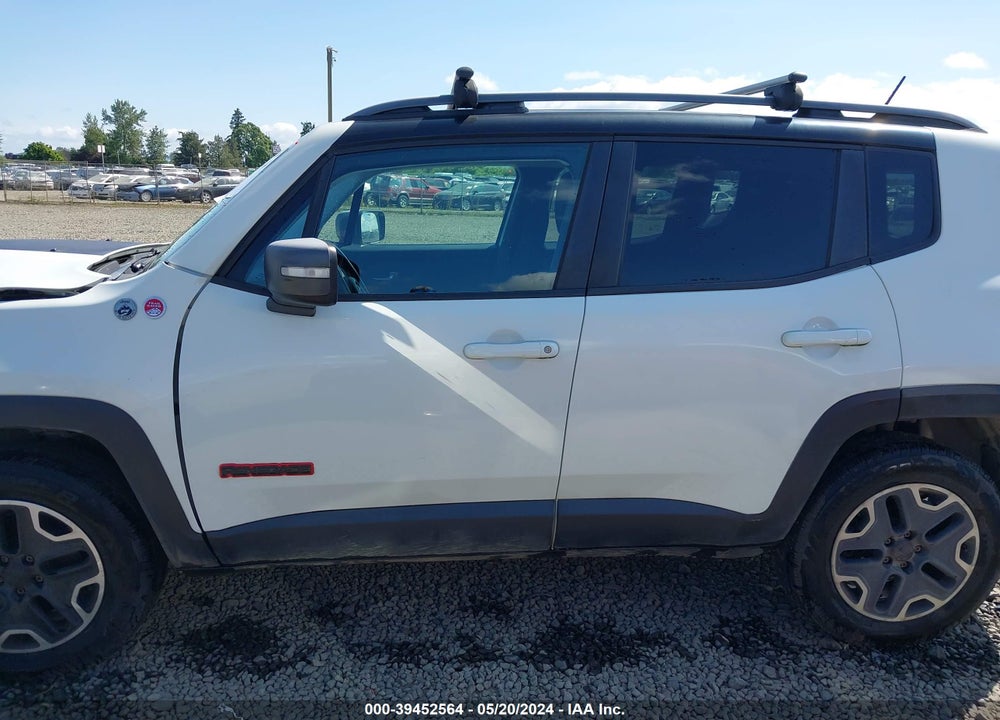 2015 JEEP RENEGADE TRAILHAWK VIN: ZACCJBCT0FPB53390