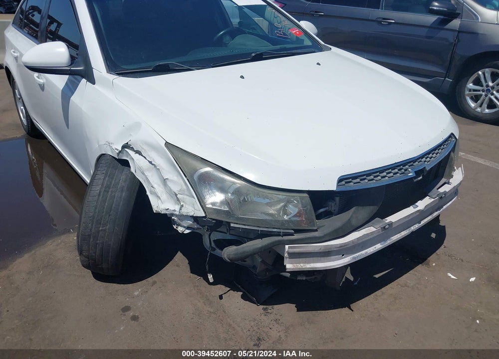 2014 CHEVROLET CRUZE 1LT AUTO VIN: 1G1PC5SB7E7361802