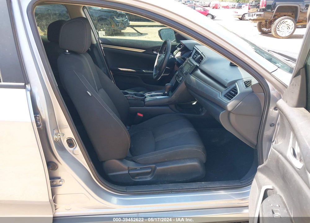 2019 HONDA CIVIC LX VIN: 19XFC2F62KE049560