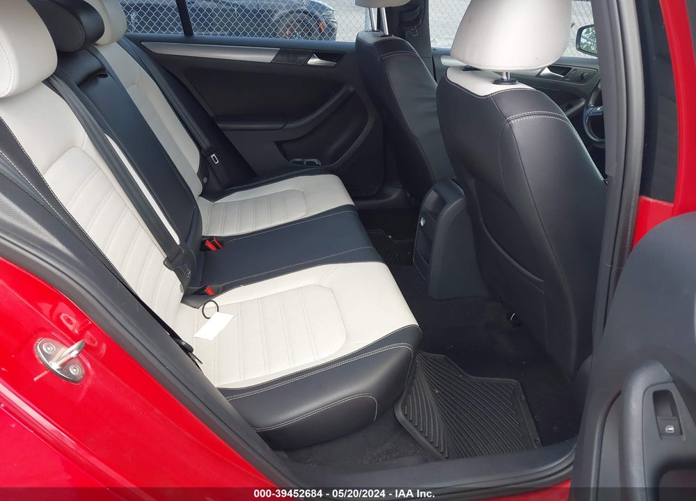 2016 VOLKSWAGEN JETTA 1.8T SPORT VIN: 3VWD17AJ1GM400751