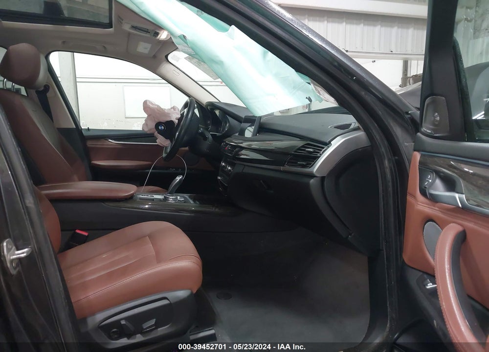 2016 BMW X5 XDRIVE35I VIN: 5UXKR0C54G0P33165