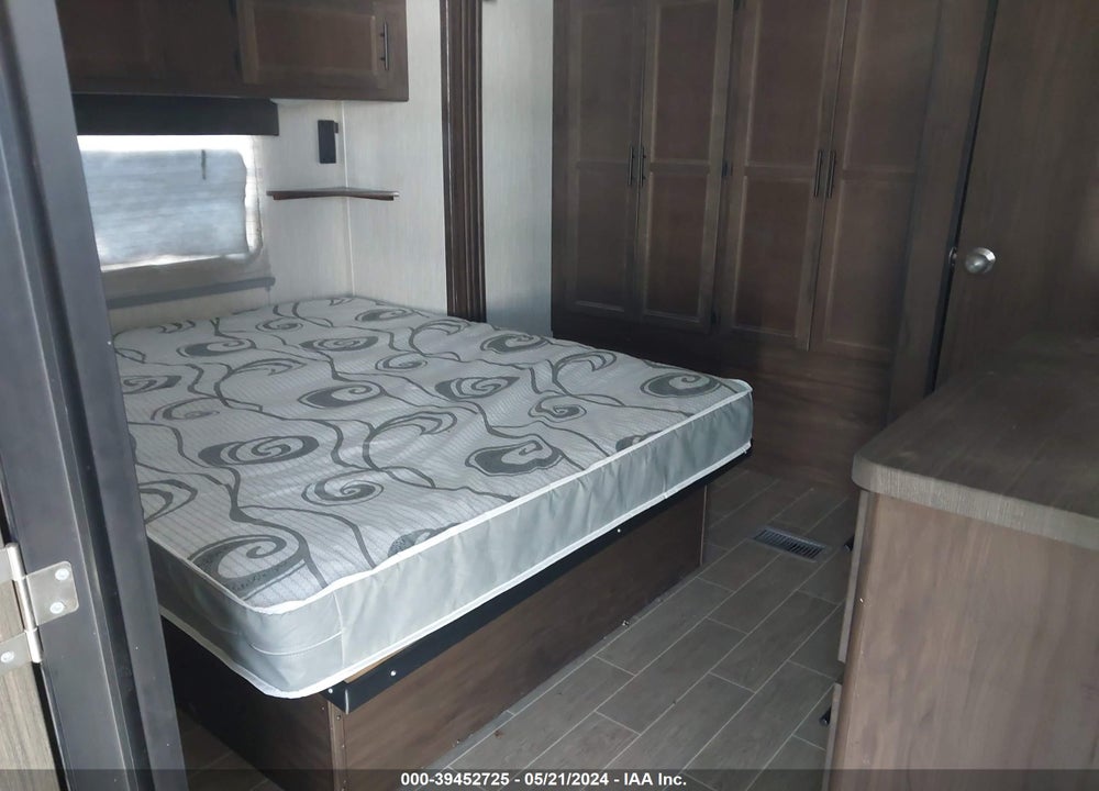 2020 FOREST RIVER CHEROKEE VIN: 4X4TCKH27LX144446