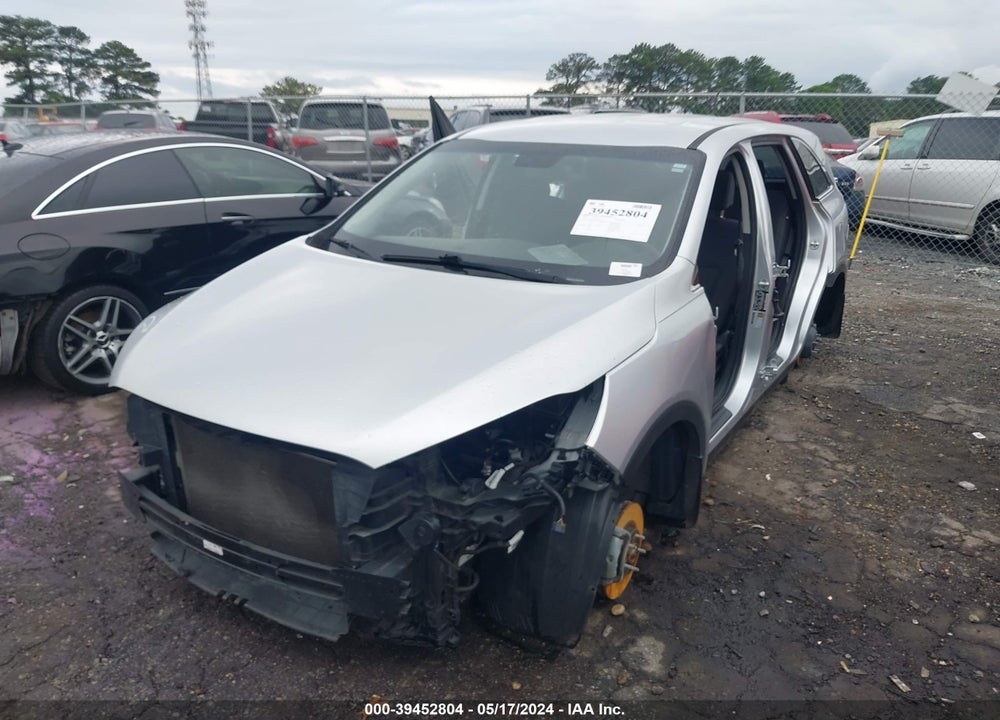 2017 KIA SORENTO 2.4L L VIN: 5XYPG4A38HG221667