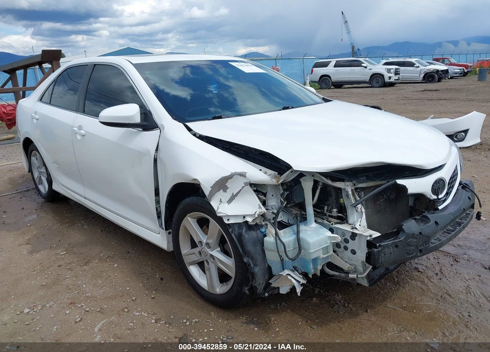 2014 TOYOTA CAMRY VIN: 4T1BF1FK3EU765575