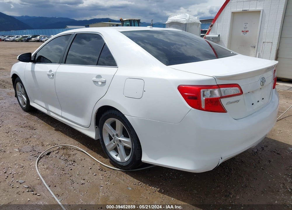 2014 TOYOTA CAMRY VIN: 4T1BF1FK3EU765575