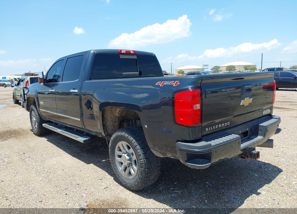2017 CHEVROLET SILVERADO 3500HD HIGH COUNTRY VIN: 1GC4K1EY7HF240459