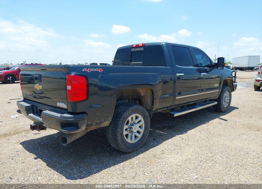 2017 CHEVROLET SILVERADO 3500HD HIGH COUNTRY VIN: 1GC4K1EY7HF240459