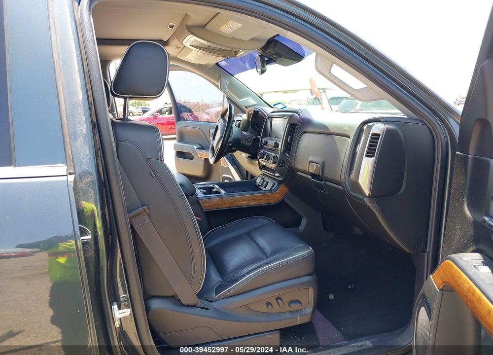 2017 CHEVROLET SILVERADO 3500HD HIGH COUNTRY VIN: 1GC4K1EY7HF240459