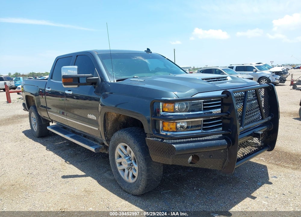 2017 CHEVROLET SILVERADO 3500HD HIGH COUNTRY VIN: 1GC4K1EY7HF240459