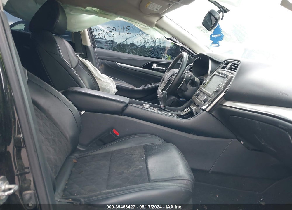 2017 NISSAN MAXIMA 3.5 SR VIN: 1N4AA6AP7HC416952