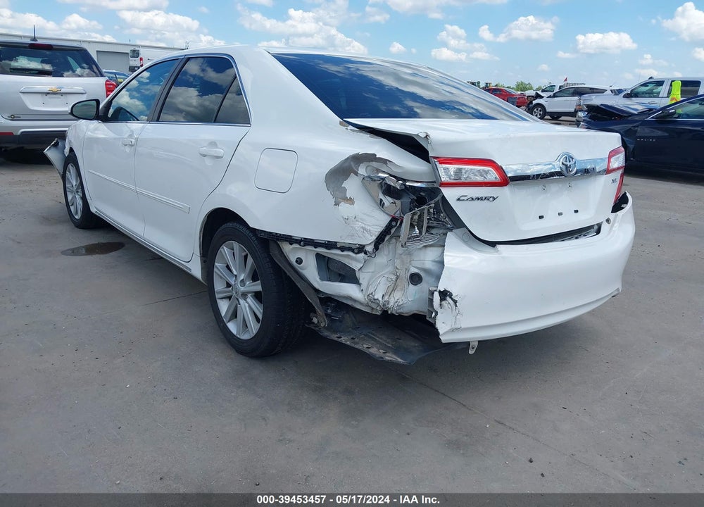 2013 TOYOTA CAMRY XLE VIN: 4T4BF1FKXDR298806