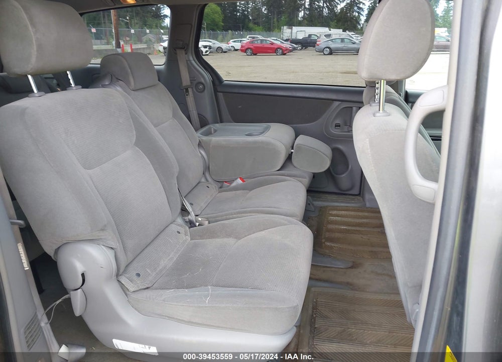 2005 TOYOTA SIENNA LE VIN: 5TDZA23C95S263873
