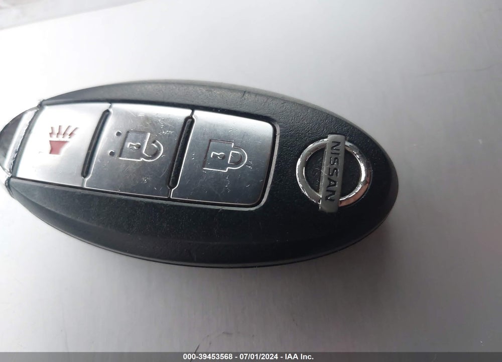 2007 NISSAN VERSA 1.8SL VIN: 3N1BC13E77L453240