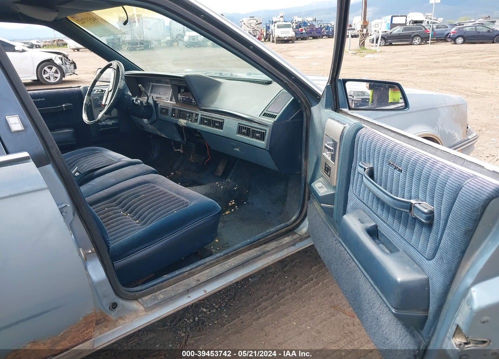 1987 OLDSMOBILE CUTLASS CIERA BROUGHAM CRUISER VIN: 1G3AM8130HD401701