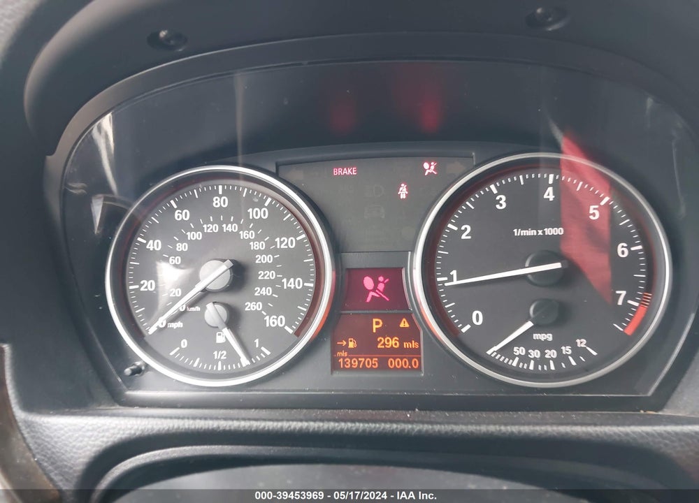 2010 BMW 328I VIN: WBAPH5C5XAA439209