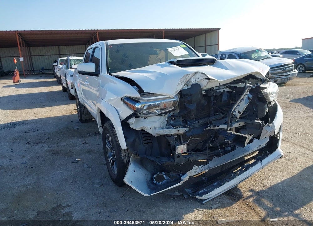 2017 TOYOTA TACOMA TRD SPORT VIN: 3TMAZ5CN4HM049581