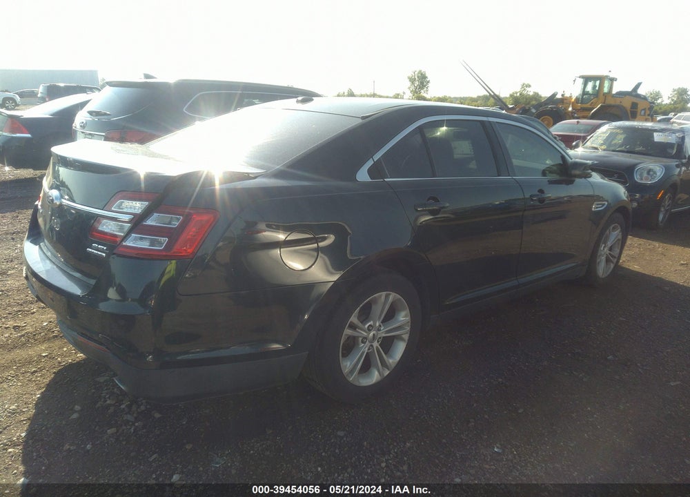 2015 FORD TAURUS SEL VIN: 1FAHP2E88FG112513