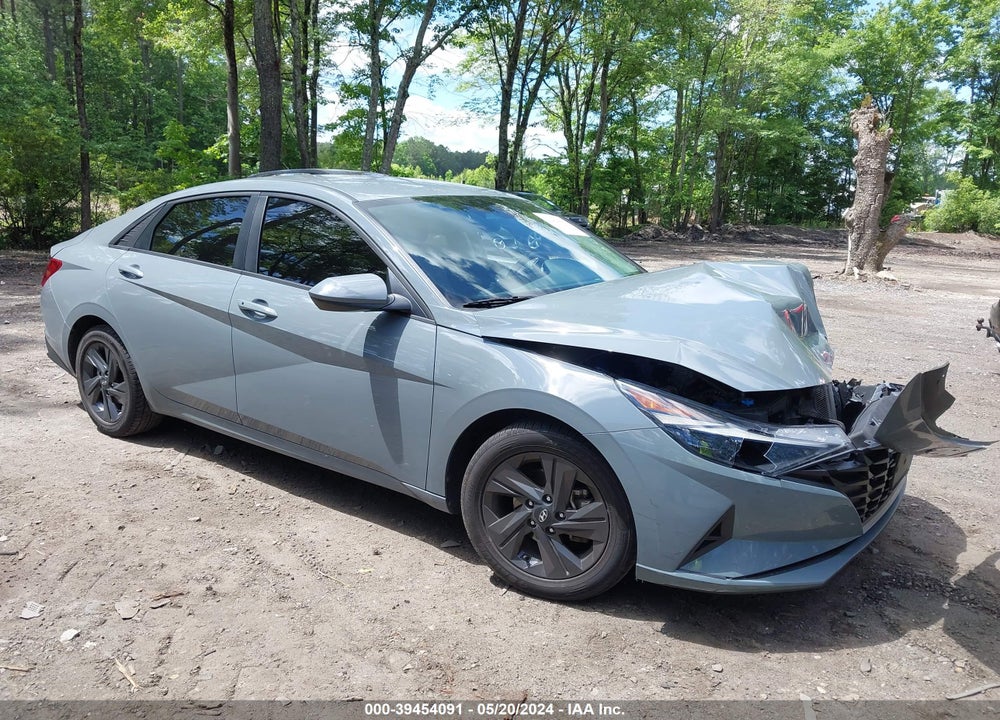 2021 HYUNDAI ELANTRA SEL VIN: KMHLM4AG1MU096610