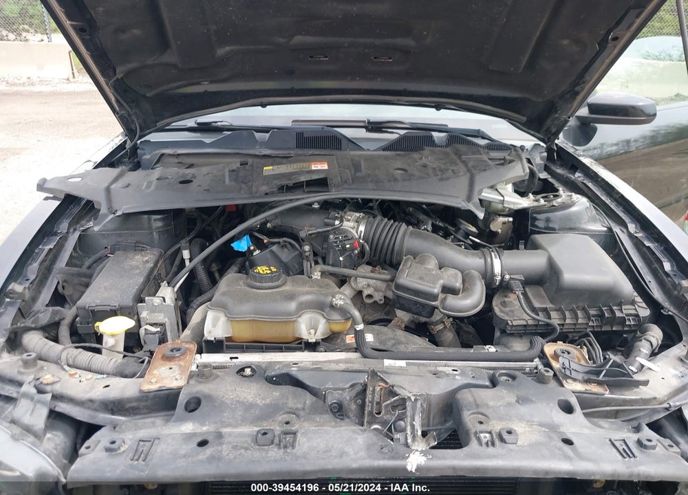 2014 FORD MUSTANG V6 PREMIUM VIN: 1ZVBP8AM3E5256659