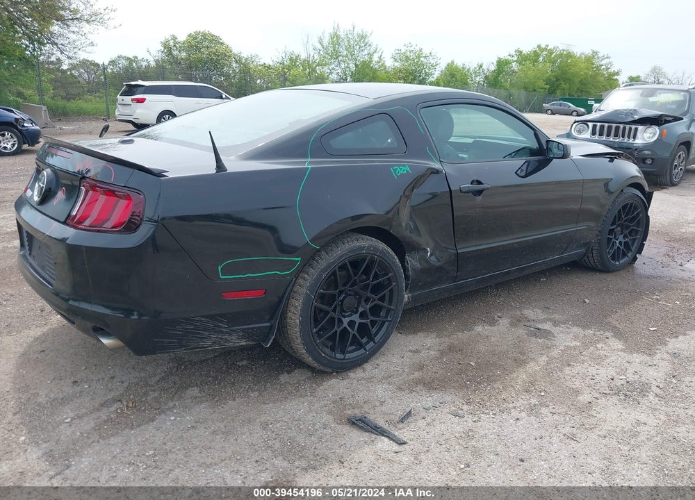 2014 FORD MUSTANG V6 PREMIUM VIN: 1ZVBP8AM3E5256659