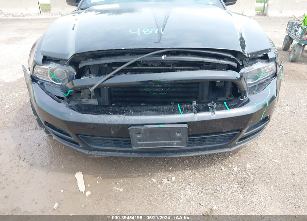 2014 FORD MUSTANG V6 PREMIUM VIN: 1ZVBP8AM3E5256659