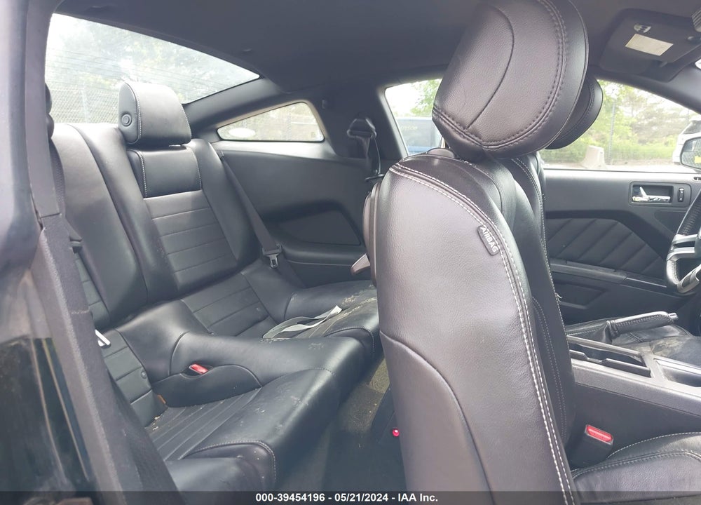 2014 FORD MUSTANG V6 PREMIUM VIN: 1ZVBP8AM3E5256659