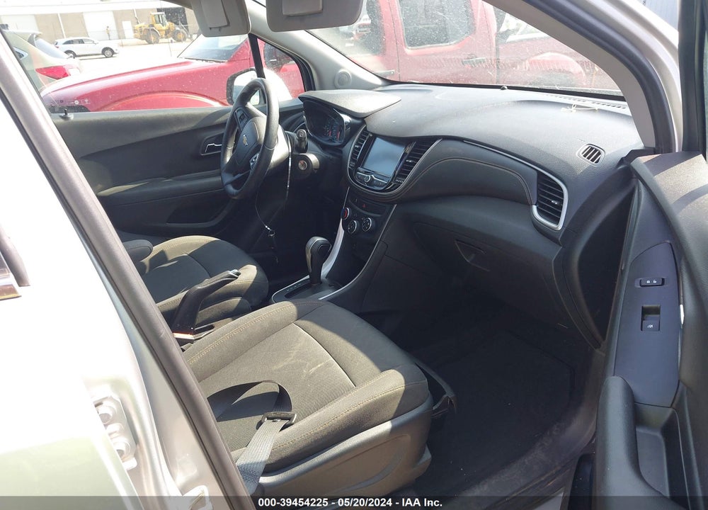 2017 CHEVROLET TRAX LT VIN: 3GNCJPSB1HL134779