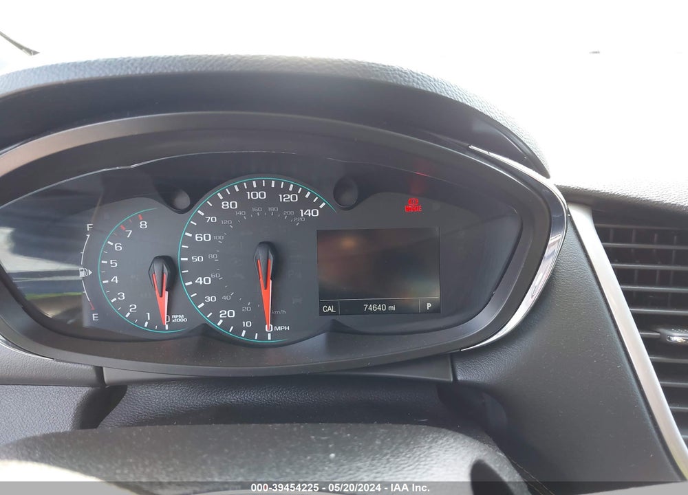 2017 CHEVROLET TRAX LT VIN: 3GNCJPSB1HL134779