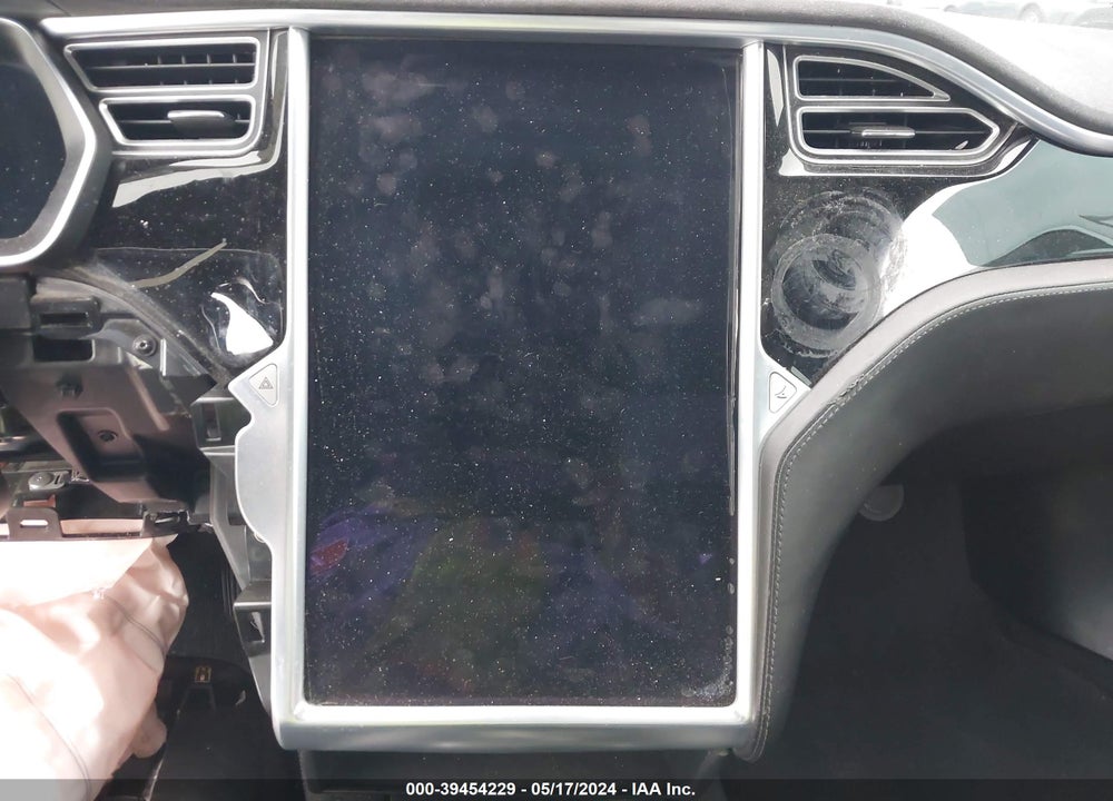 2016 TESLA MODEL S 60/70/75/85 VIN: 5YJSA1E14GF138973