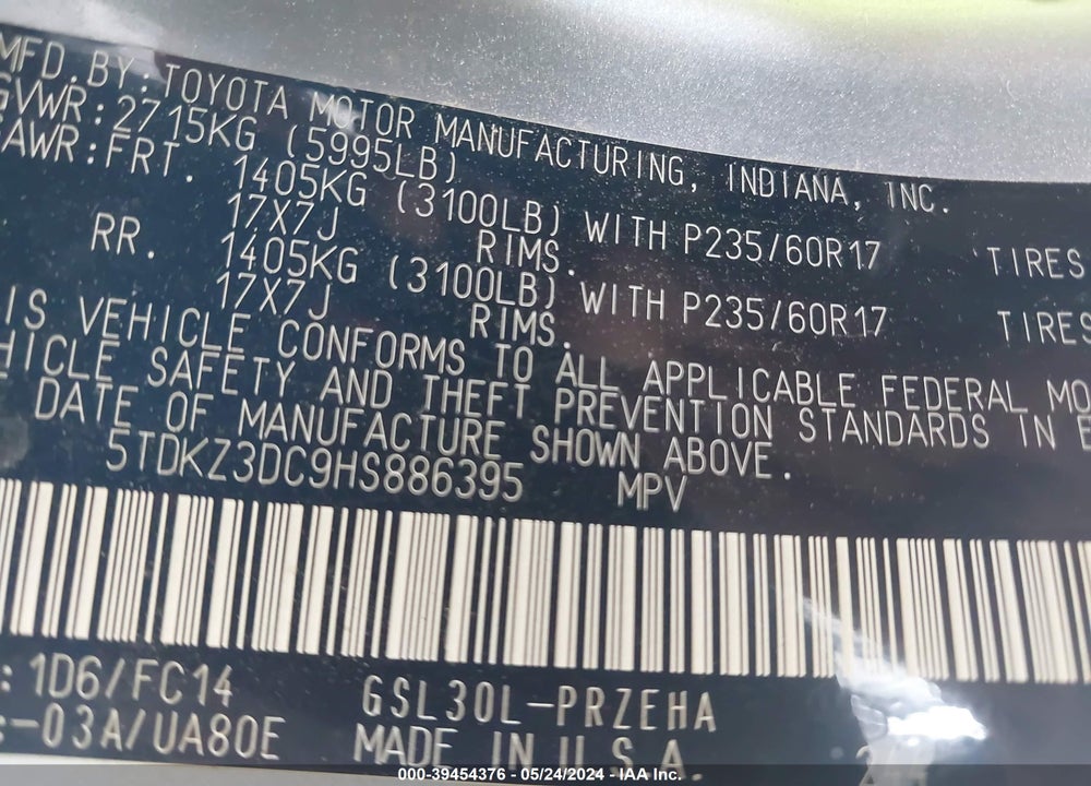 2017 TOYOTA SIENNA LE 8 PASSENGER VIN: 5TDKZ3DC9HS886395