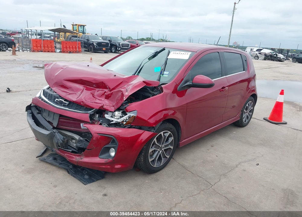 2020 CHEVROLET SONIC FWD  LT 5-DOOR VIN: 1G1JD6SB8L4139020