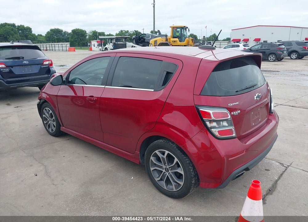 2020 CHEVROLET SONIC FWD  LT 5-DOOR VIN: 1G1JD6SB8L4139020
