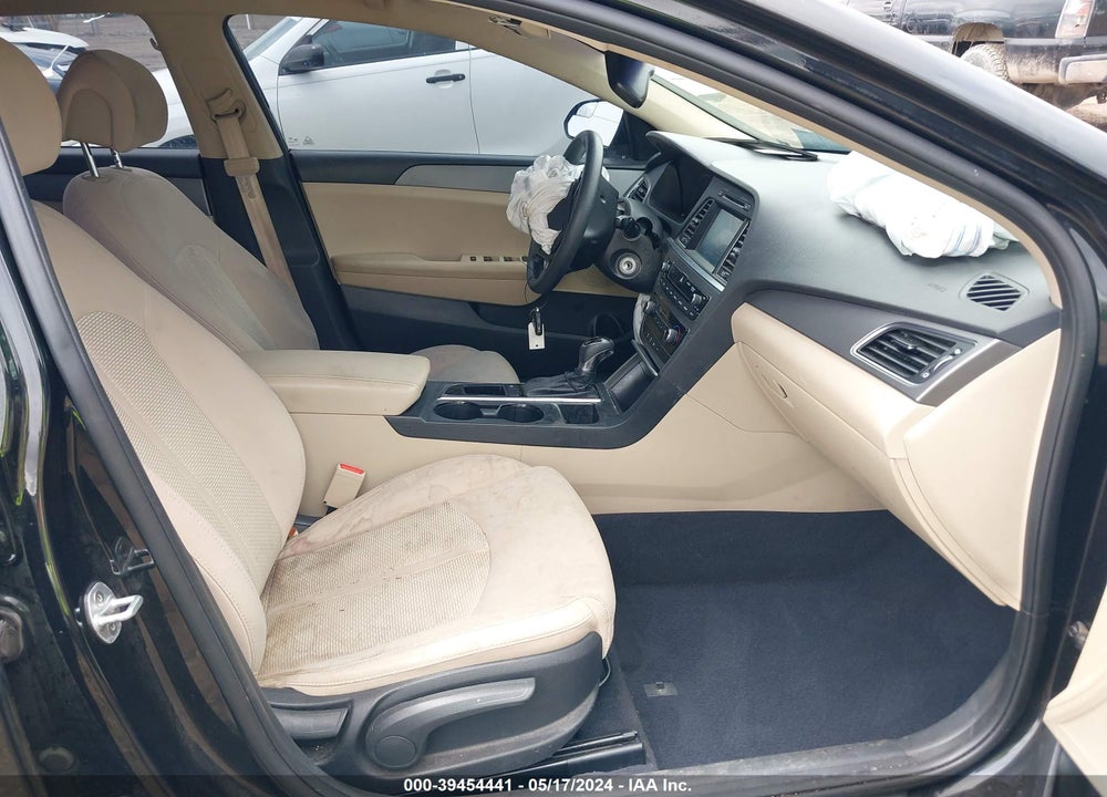 2017 HYUNDAI SONATA SE VIN: 5NPE24AF7HH505476