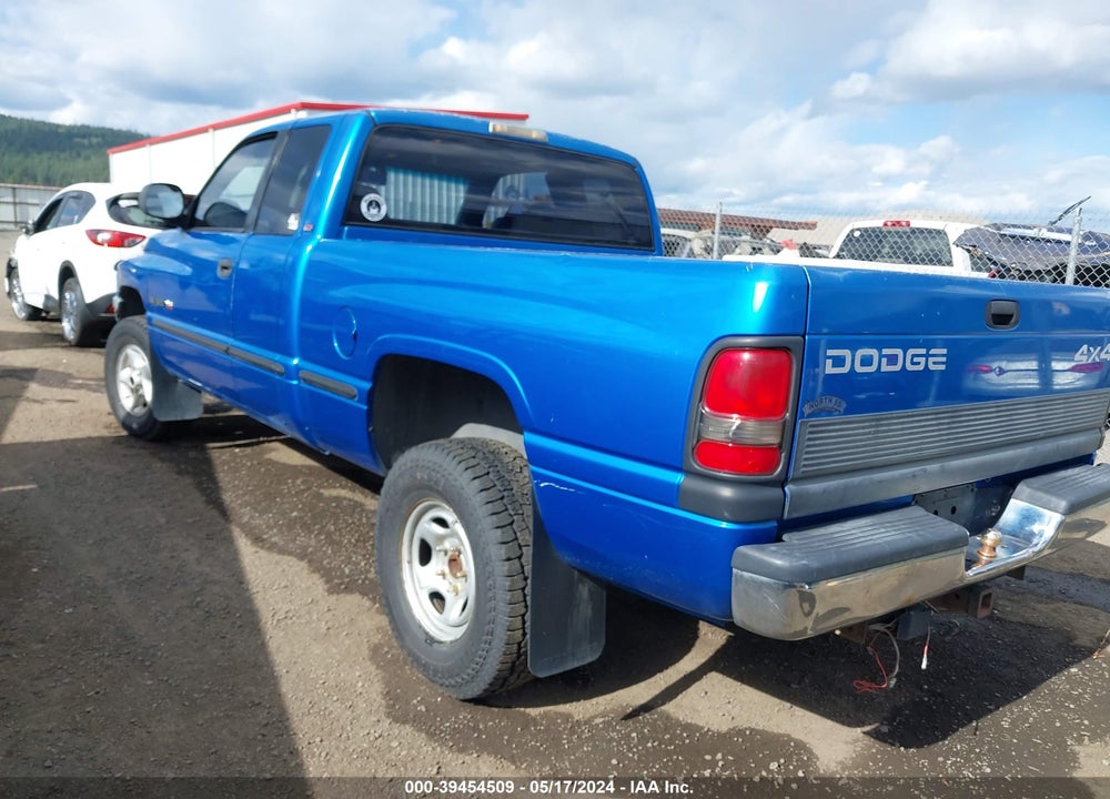 1999 DODGE RAM 1500 ST VIN: 3B7HF13Y4XG142740